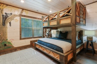 2028 Myrtle Way, Unit 3-11 photo 6