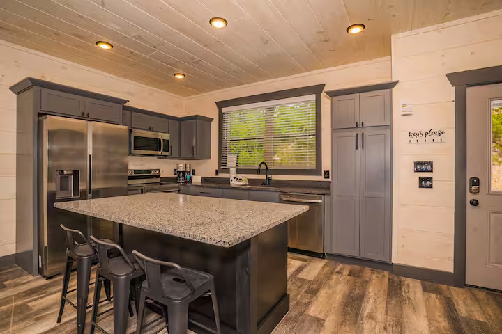 3210 Legacy Vista Drive, Unit 137R photo 7