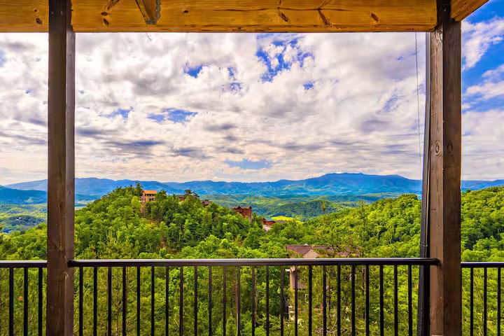 3159 Legacy Vista Drive, Sevierville, TN 37876, Unit 130R photo 6