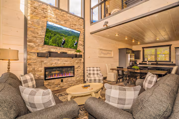 3210 Legacy Vista Drive, Unit 137R photo 2