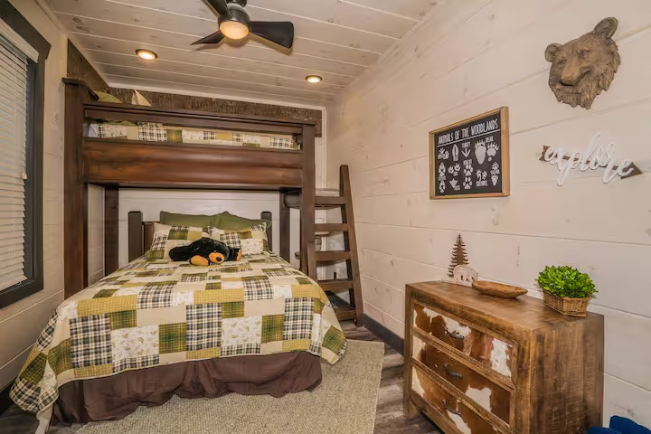 3210 Legacy Vista Drive, Unit 137R photo 5