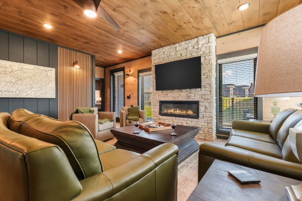1724 Knotty Log Way, Unit 117R photo 4