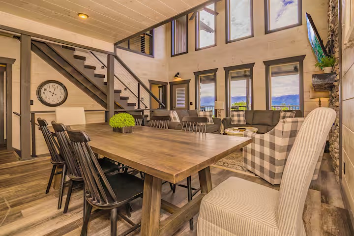3210 Legacy Vista Drive, Unit 137R photo 4